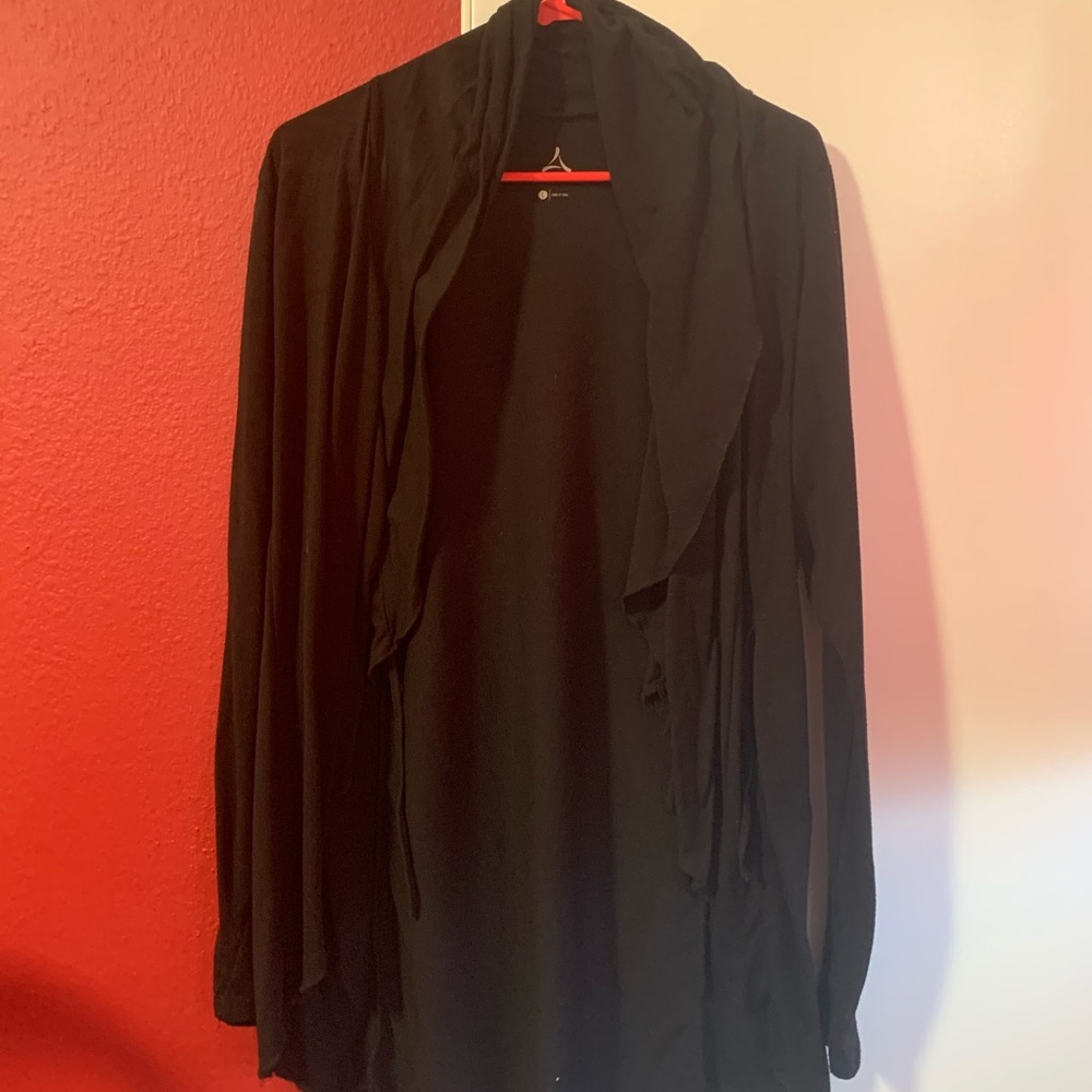 L Aspire black long sleeve cardigan